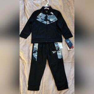 NWT boy's 2-piece Reebok jogger/track set size 24 months